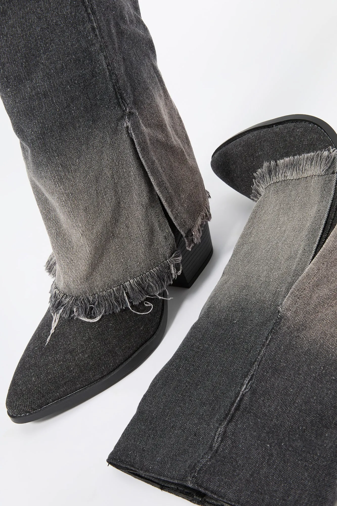 Bottes à talon effilé avec revers en denim