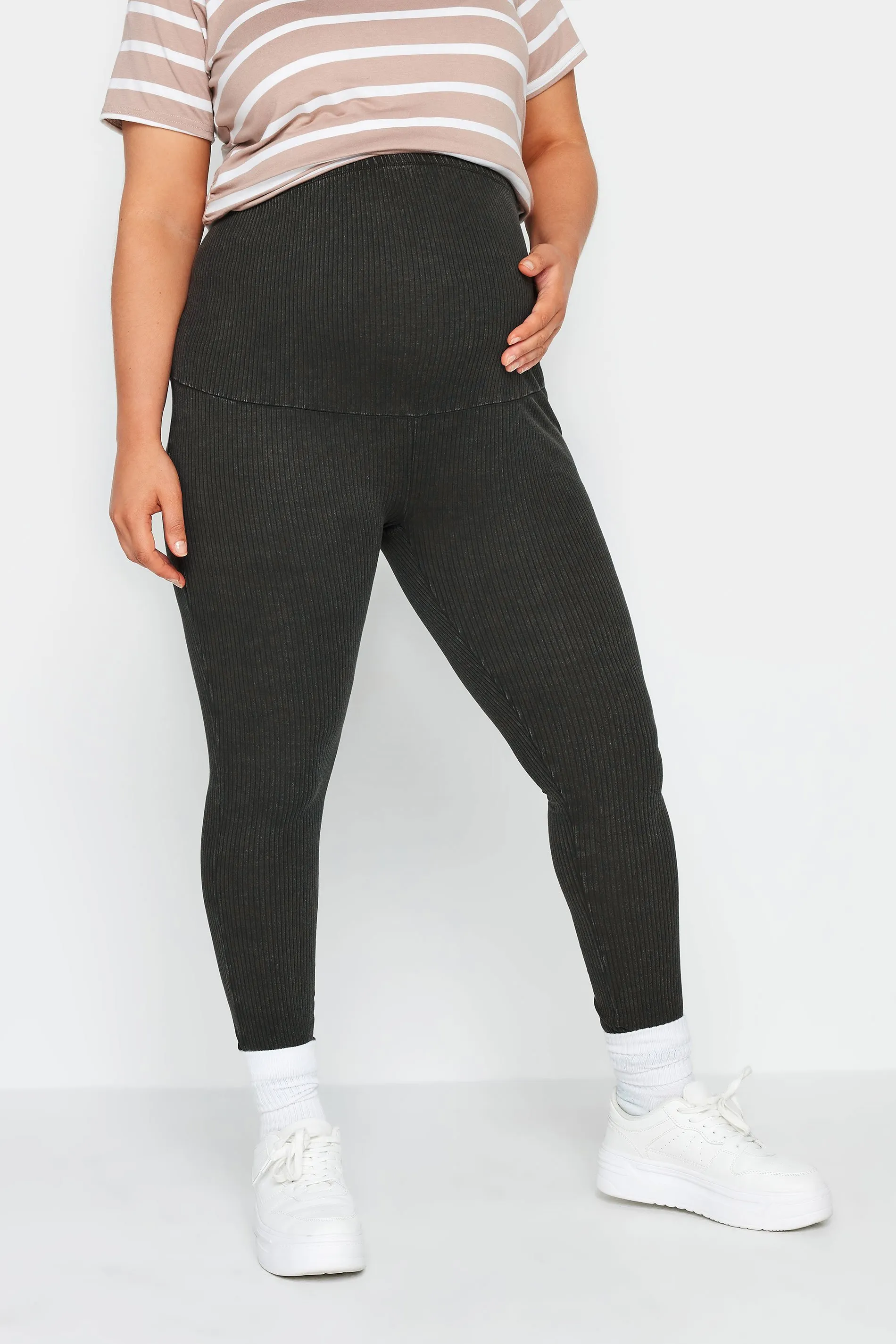 BUMP IT UP MATERNITY Curve Black Acid Wash Ribbed Leggings