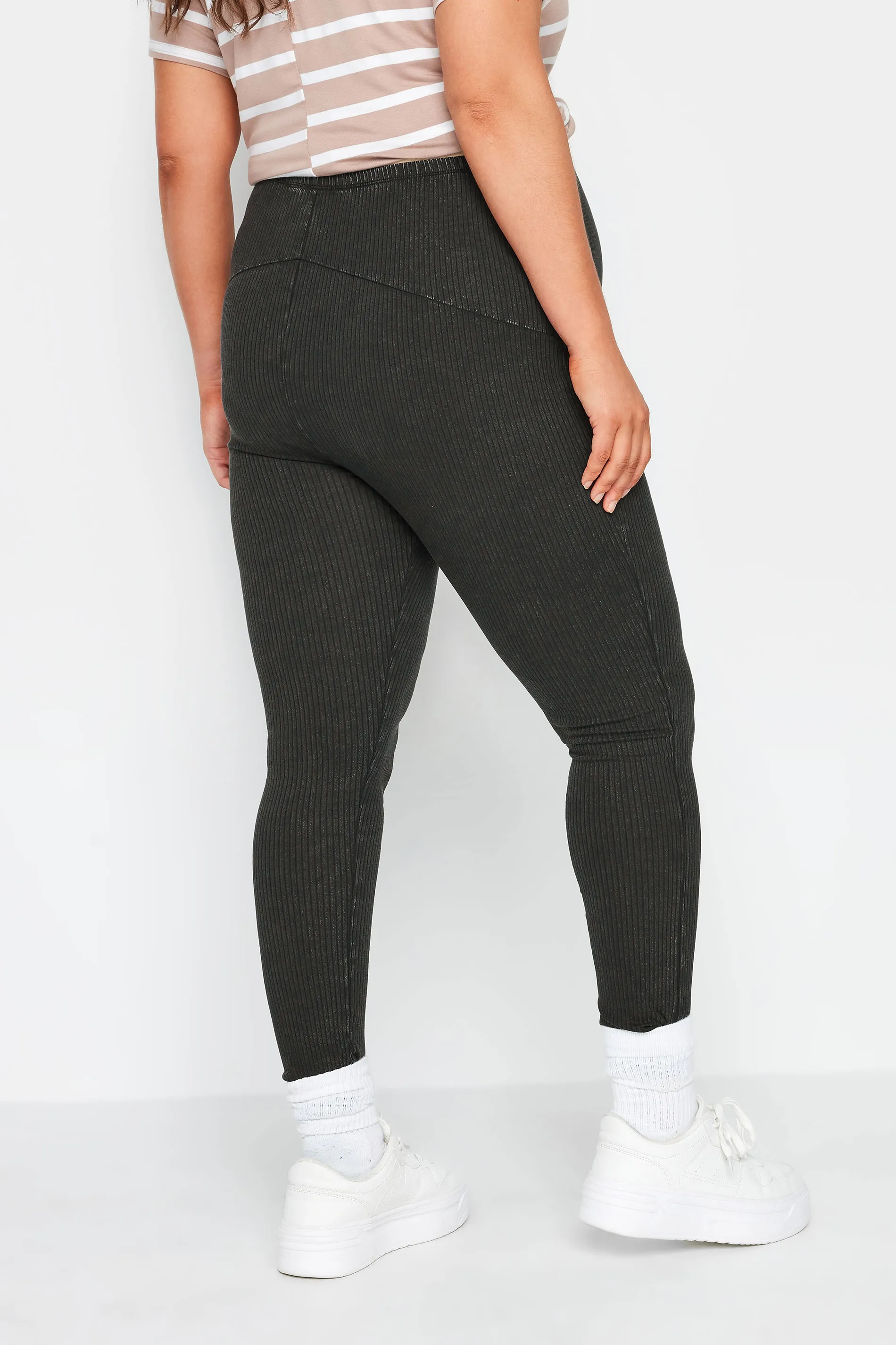 BUMP IT UP MATERNITY Curve Black Acid Wash Ribbed Leggings