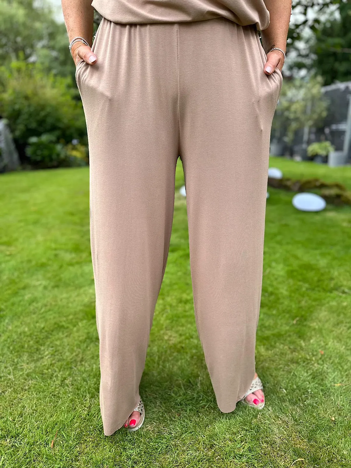 Camel Wide Leg Relaxed Trousers Tammy