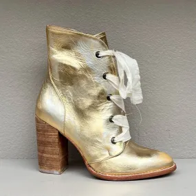 Combat Boot w/ heel/ side zip/ Gold distressed leather/ Frilly laces