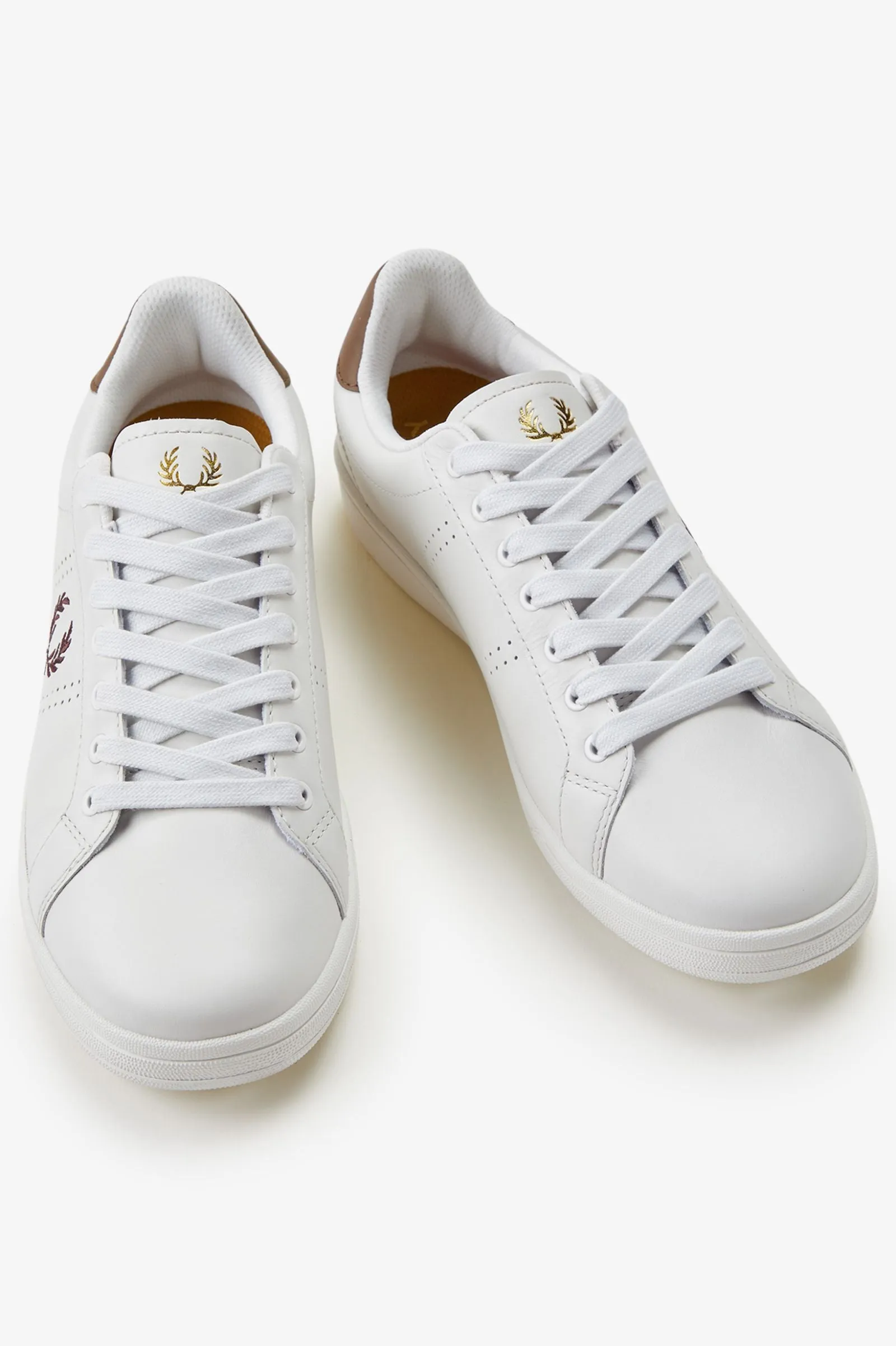 Fred Perry Tennis Sneaker - Porcelain/Carrington Brick