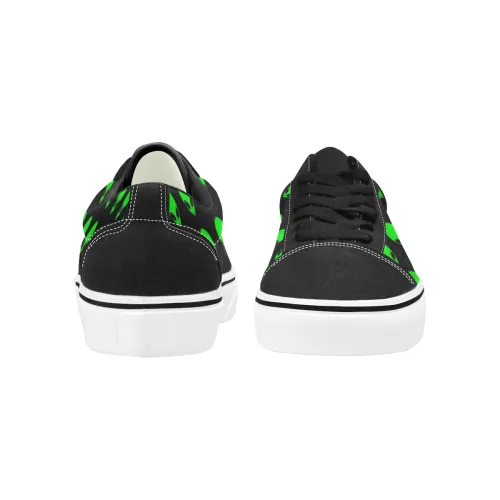 Green Alien Head Men's Low Top Skateboarding Shoes