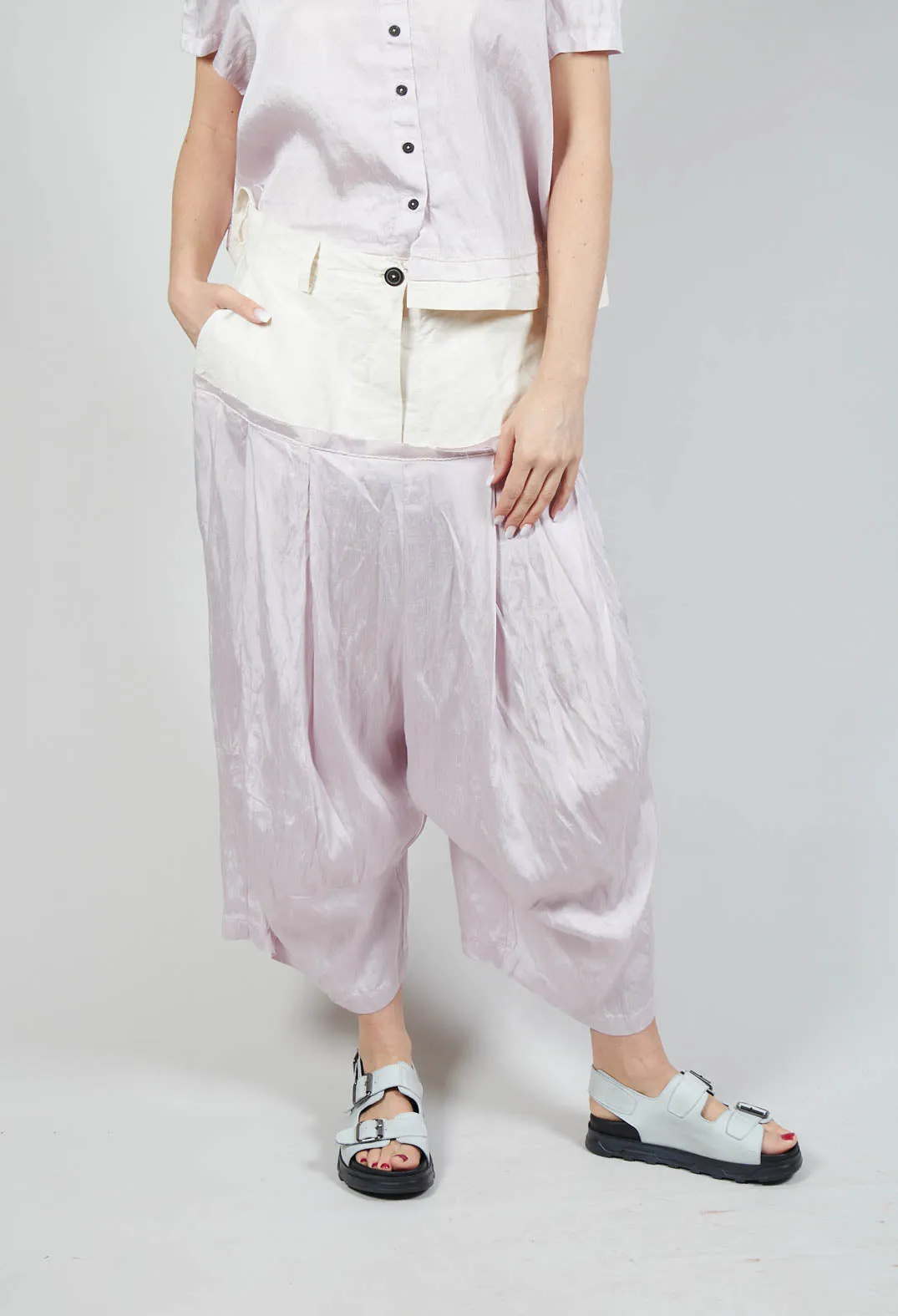 Lightwear Pleated Trousers in Rose 10%