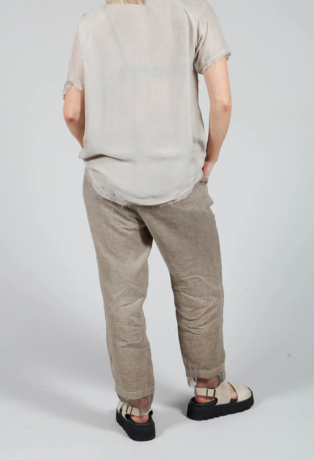 Linen Peg Trousers in Fango Beige