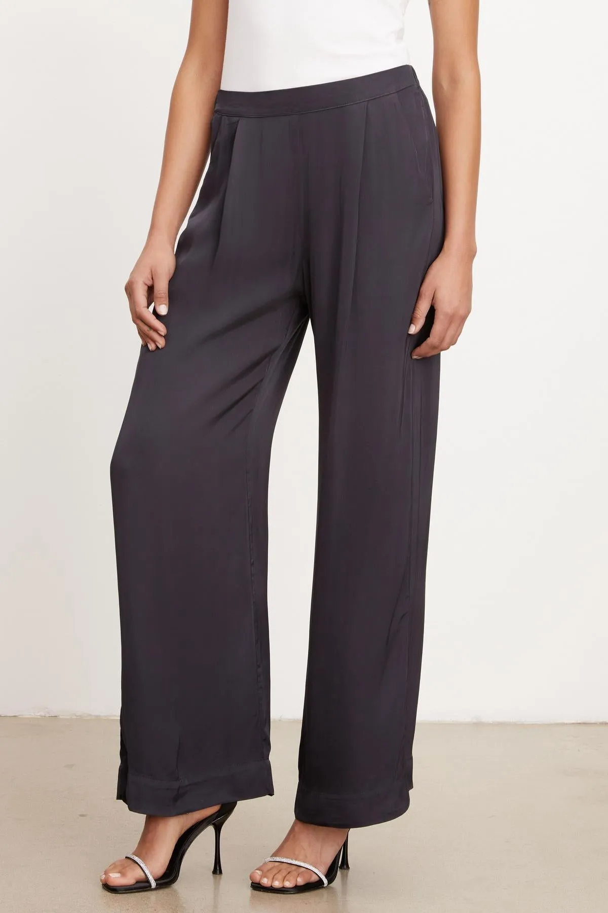 LIVI SATIN VISCOSE WIDE LEG PANT