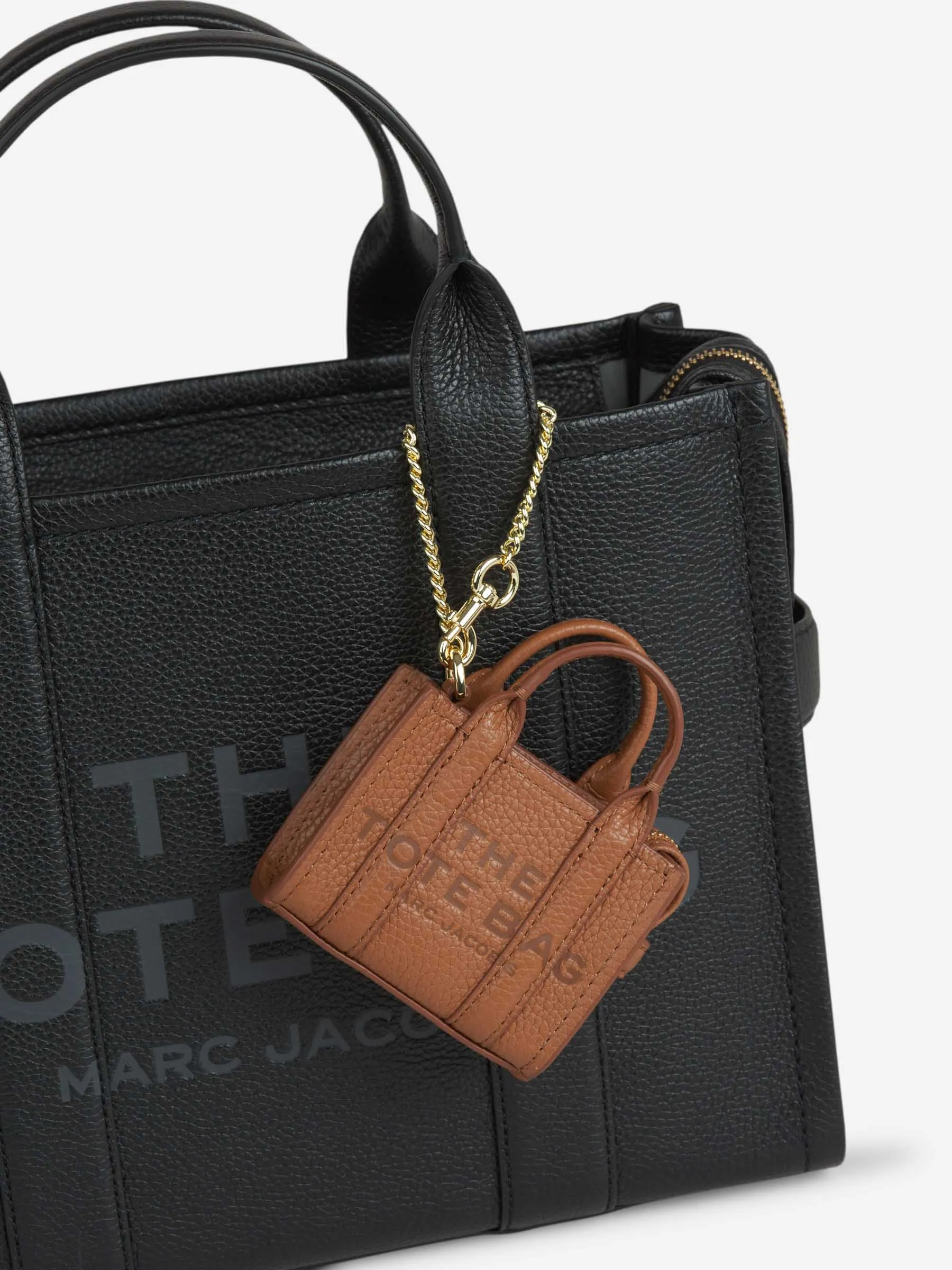 Marc Jacobs The Nano Tote Bag Charm Wallet 