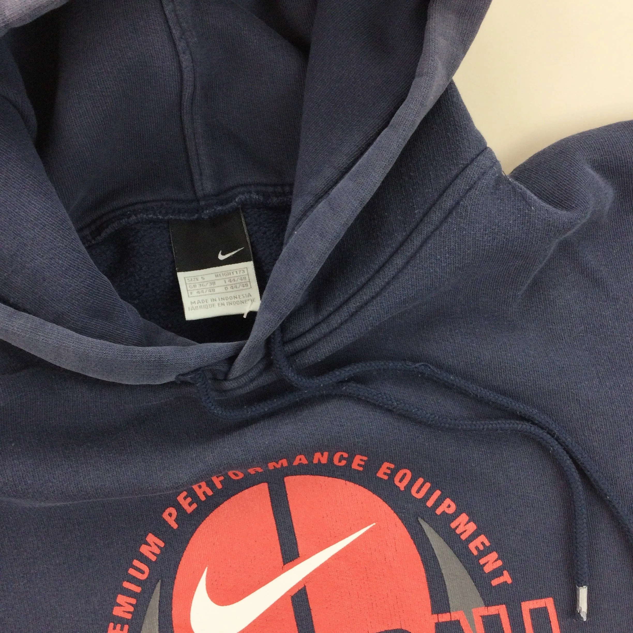 Nike Basketball Hoodie - Small