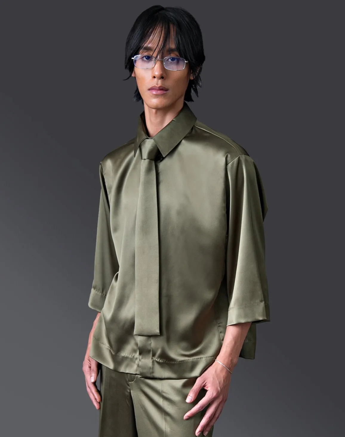 Pesak Shirt Pants (Olive)