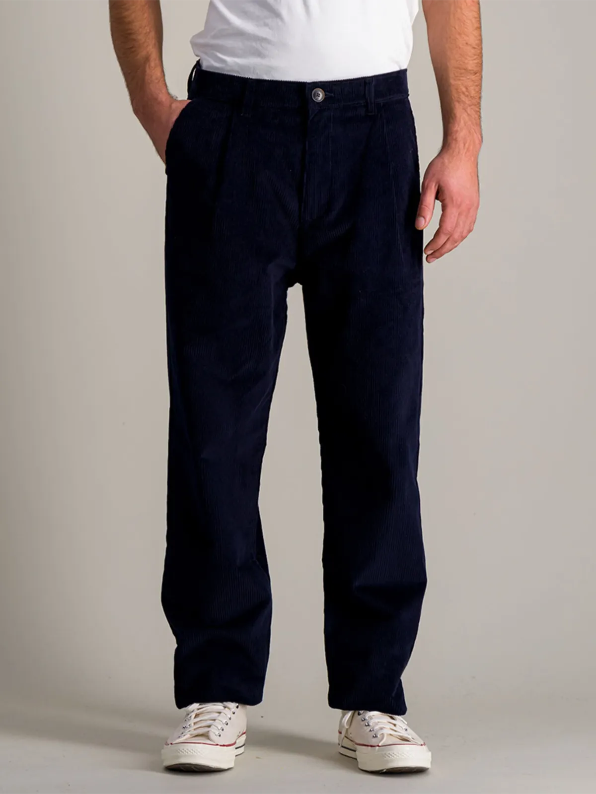 Pleated Corduroy Pants - Navy