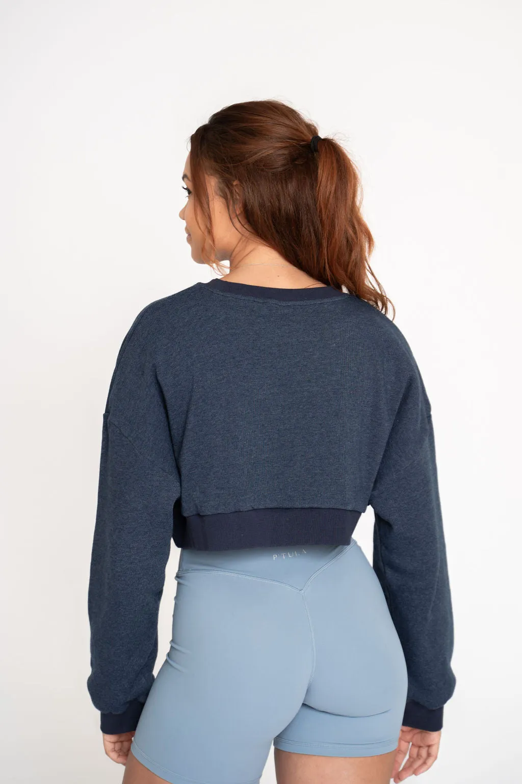 P'tula Light Fleece Cropped Crewneck