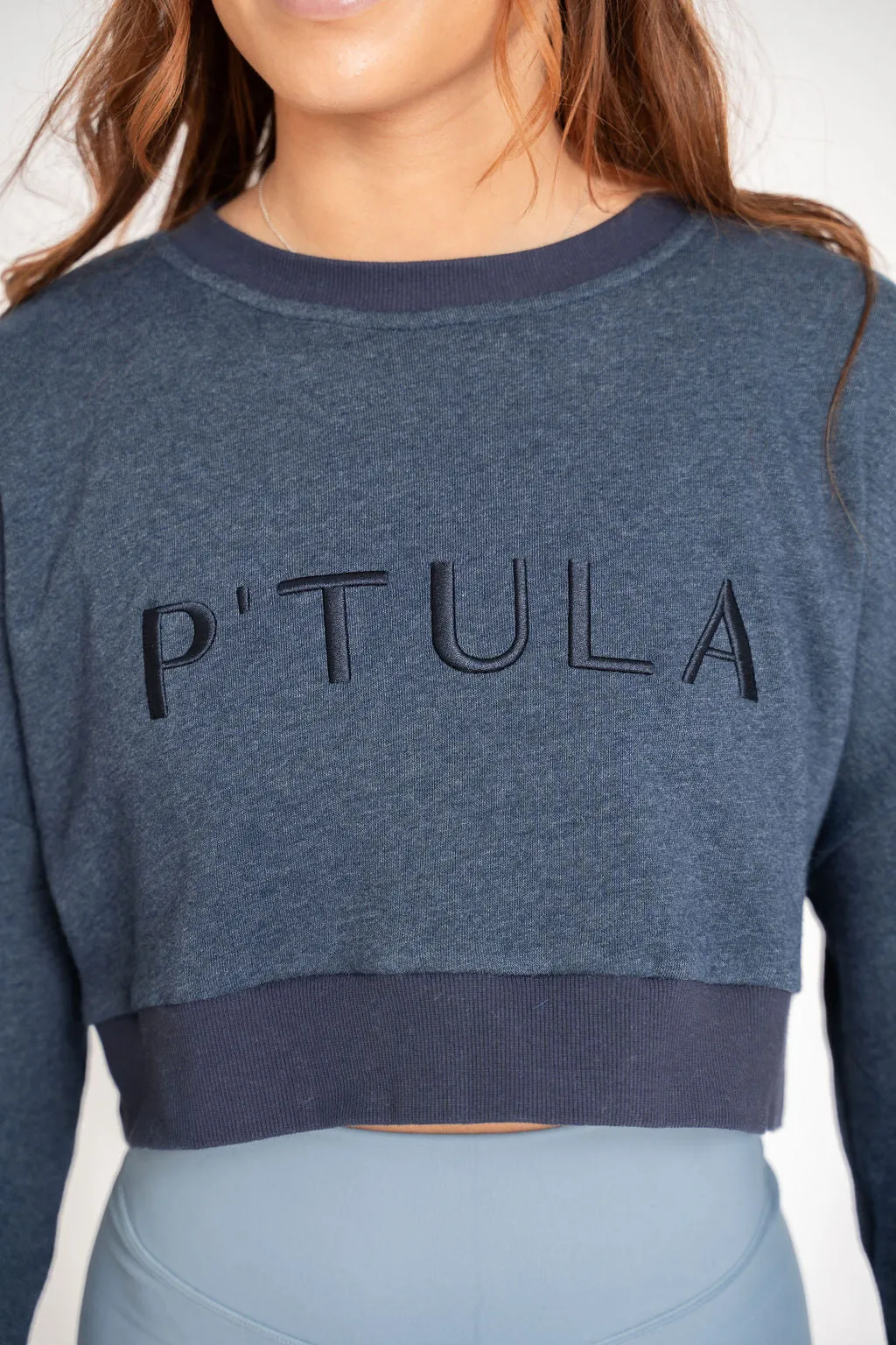 P'tula Light Fleece Cropped Crewneck