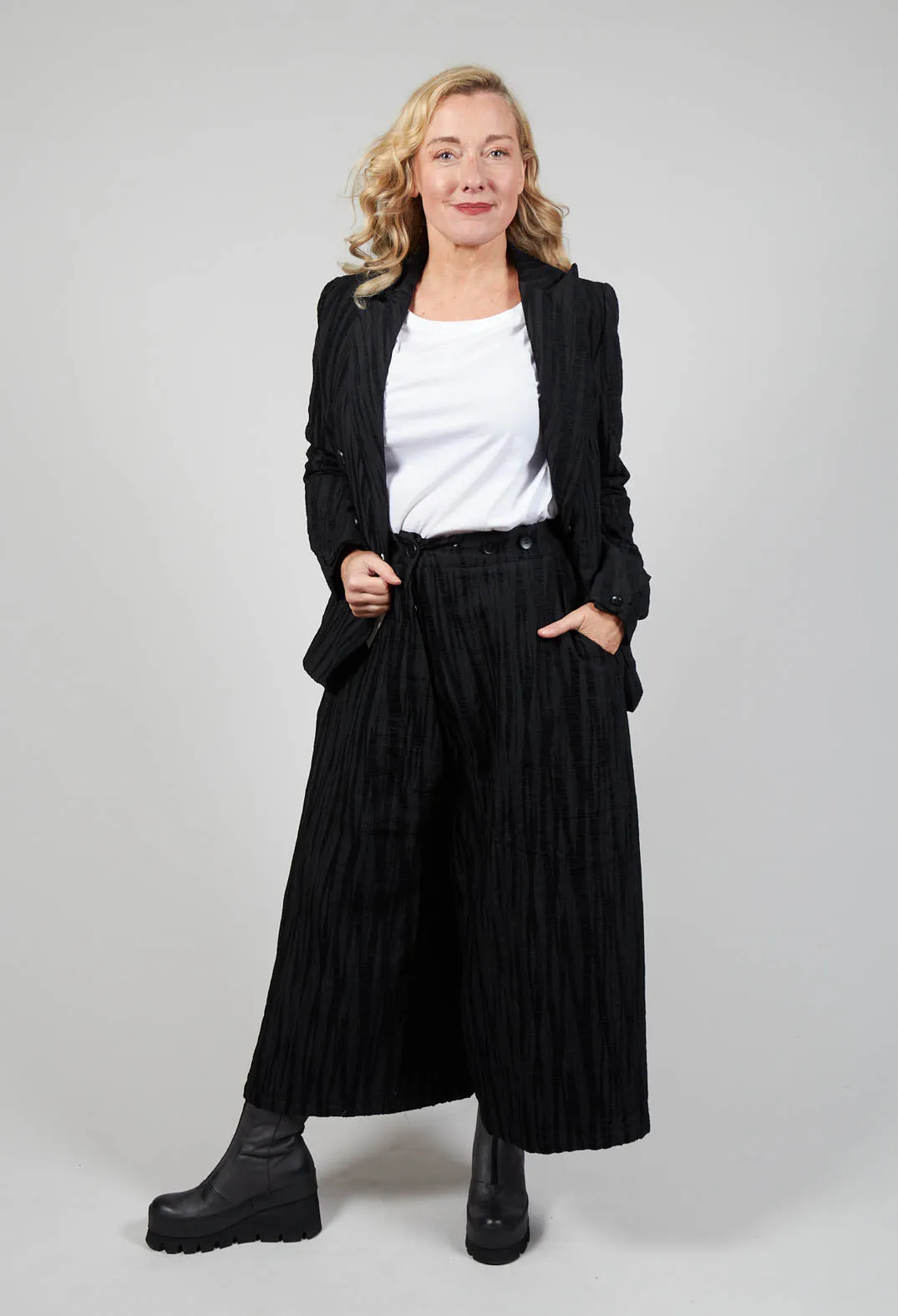 Textured Wide Leg Trousers in Black