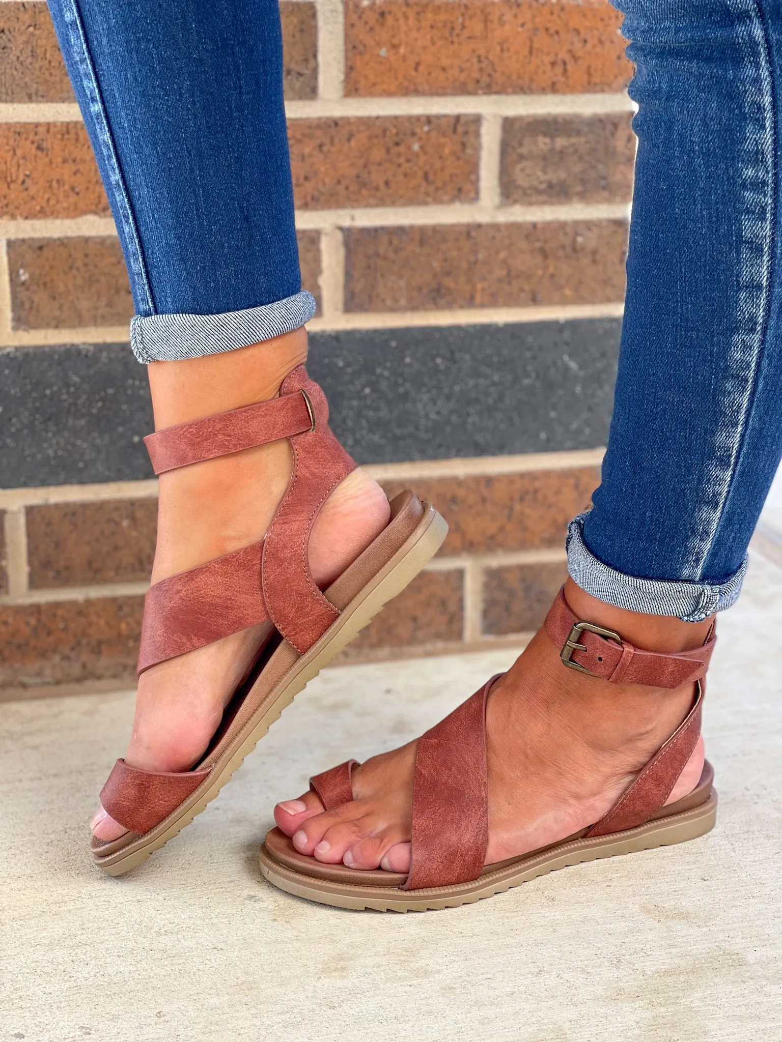 The Steffy Sandal - Rust