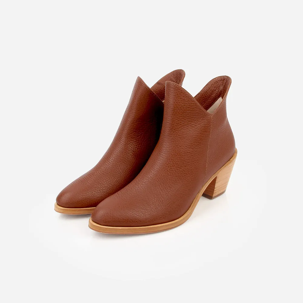 The Two Point Five Ankle Boot Hazelnut