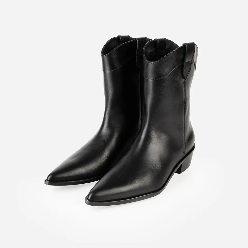 The West End Boot Black WR