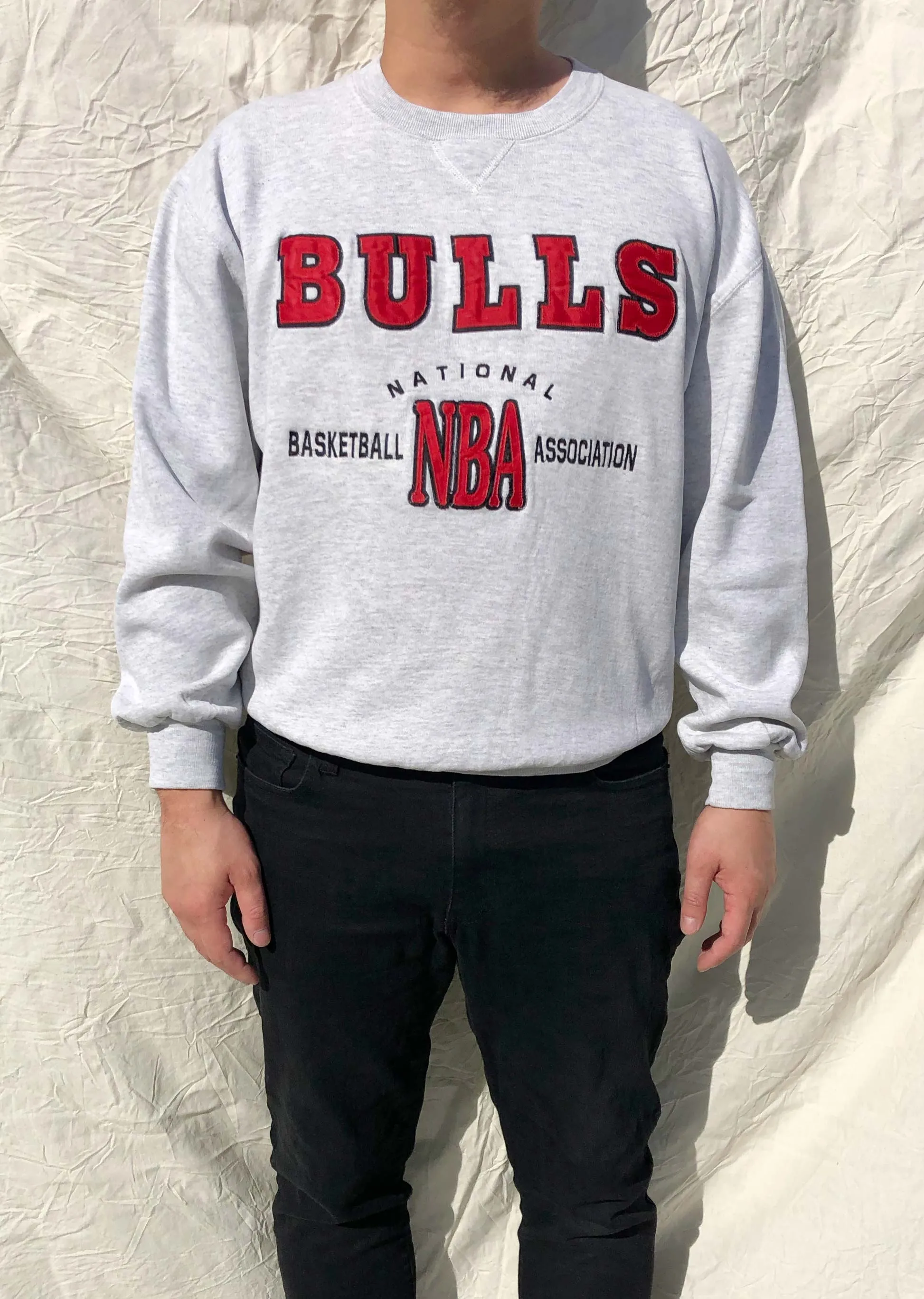 Vintage 90's Russell Athletic NBA Chicago Bulls Sweater Grey (L)