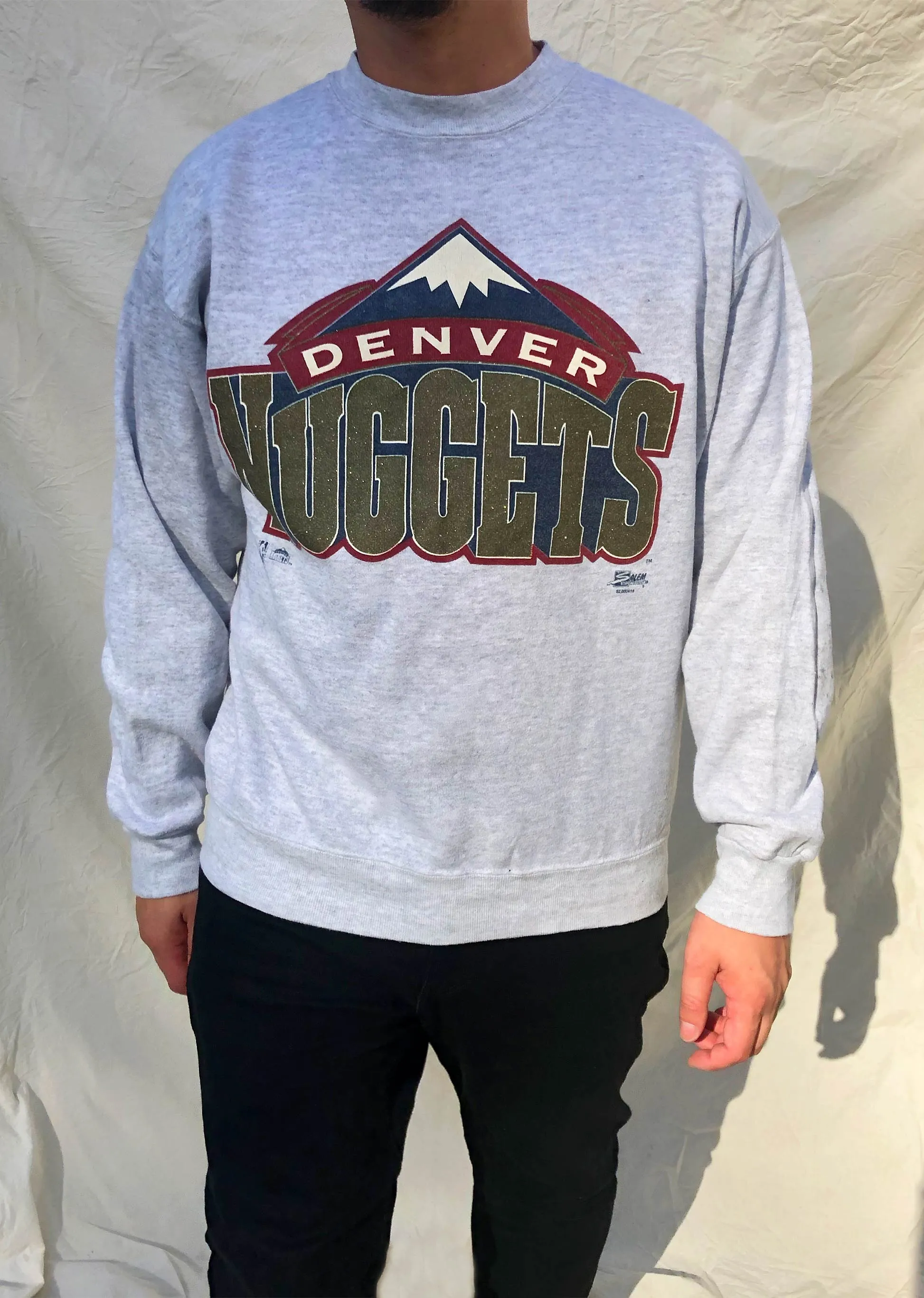 Vintage Salem Sportswear 90's NBA Denver Nuggets Sweater Grey (L)