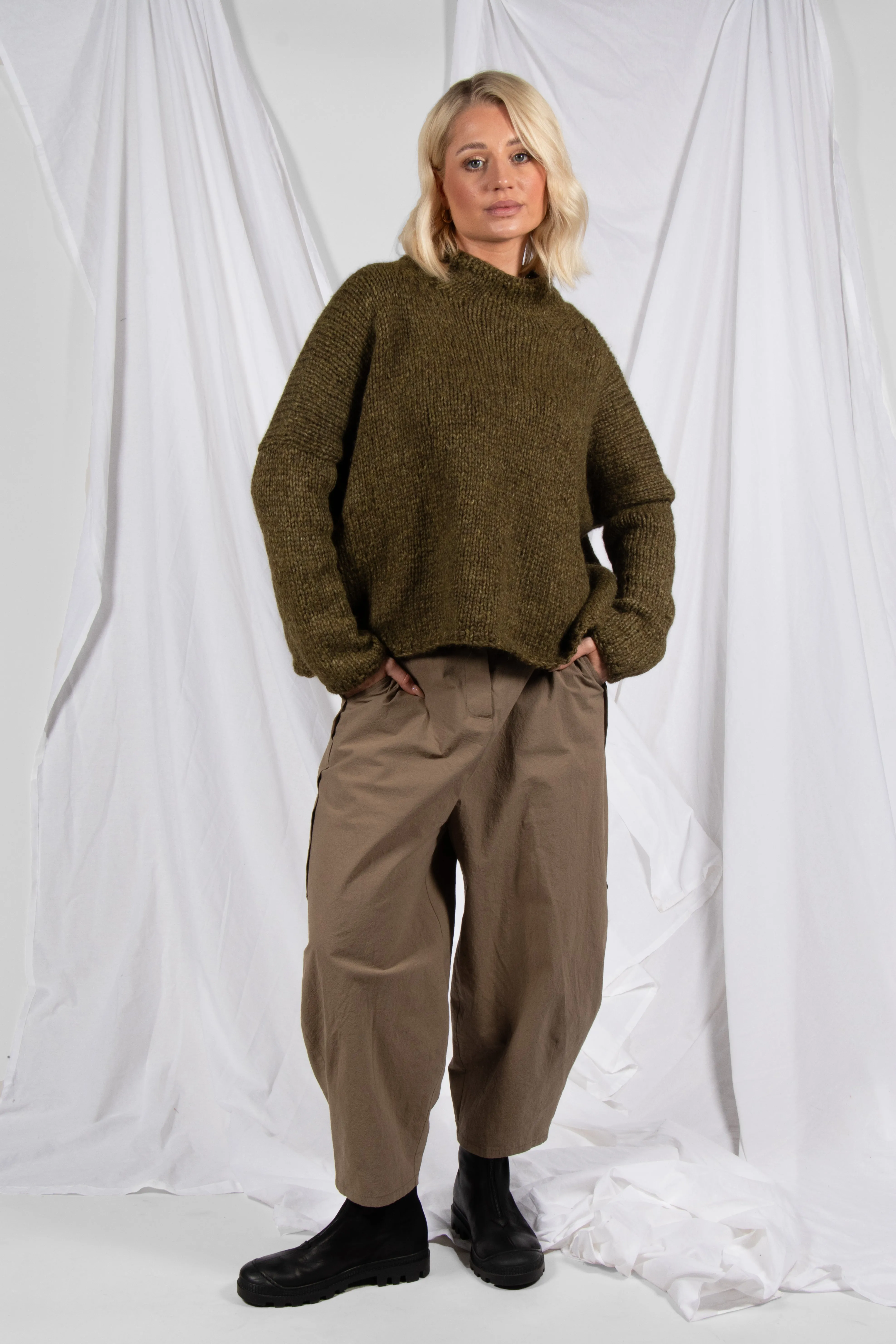 Wide Leg Cropped Trousers in Brown