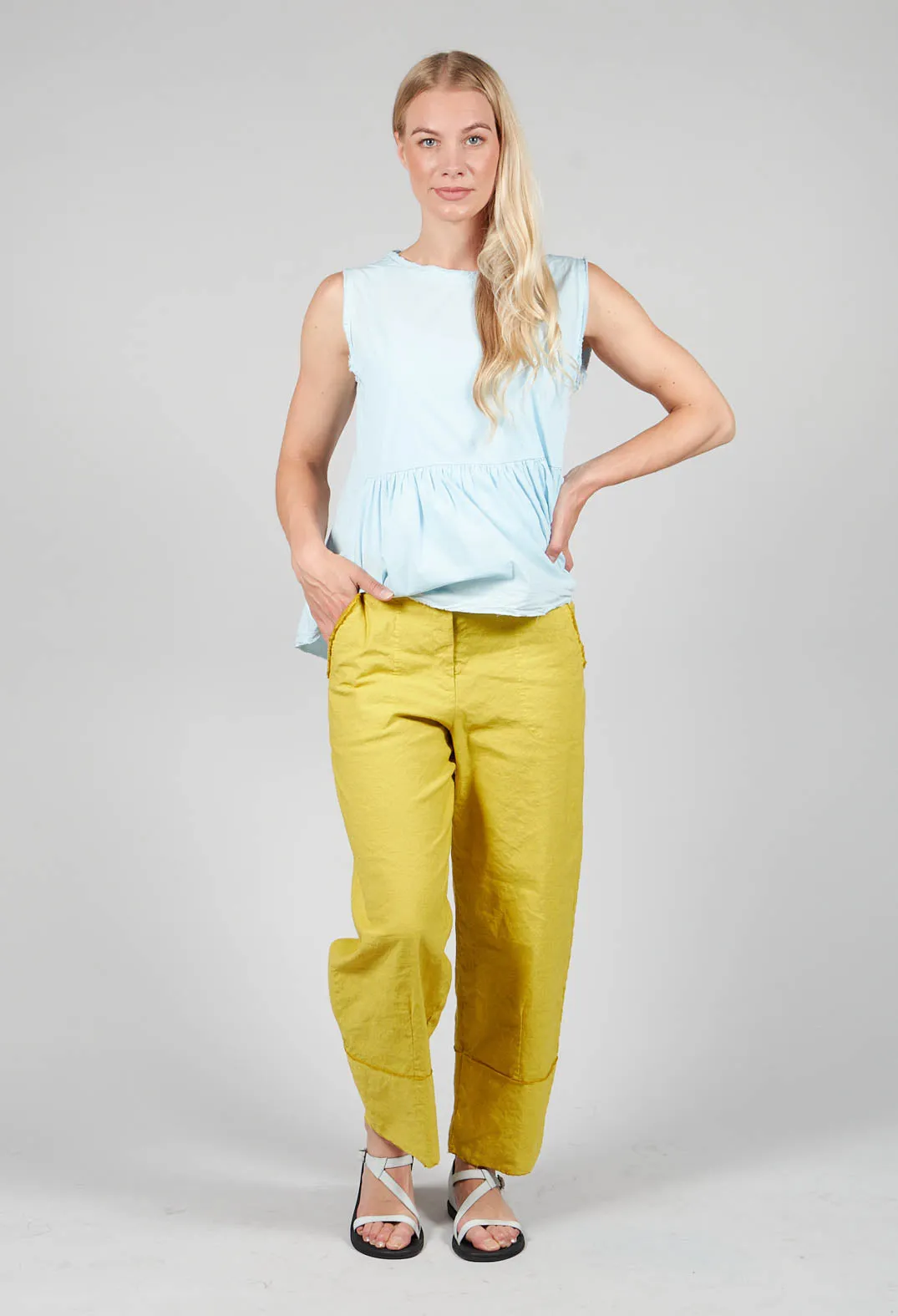 Wide Leg Cropped Trousers in Senape